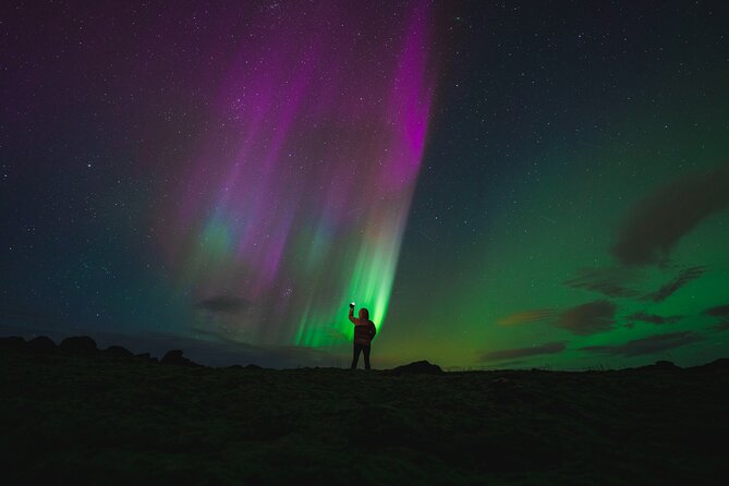 From Reykjavík: Evening Lava Tunnel Tour and Northern Lights Tour - The free retry changes the risk