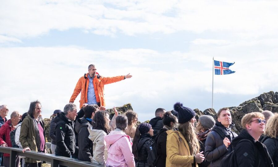 From Reykjavík: Full-day Golden Circle & Horse Riding Tour - One day, two very different Iceland experiences