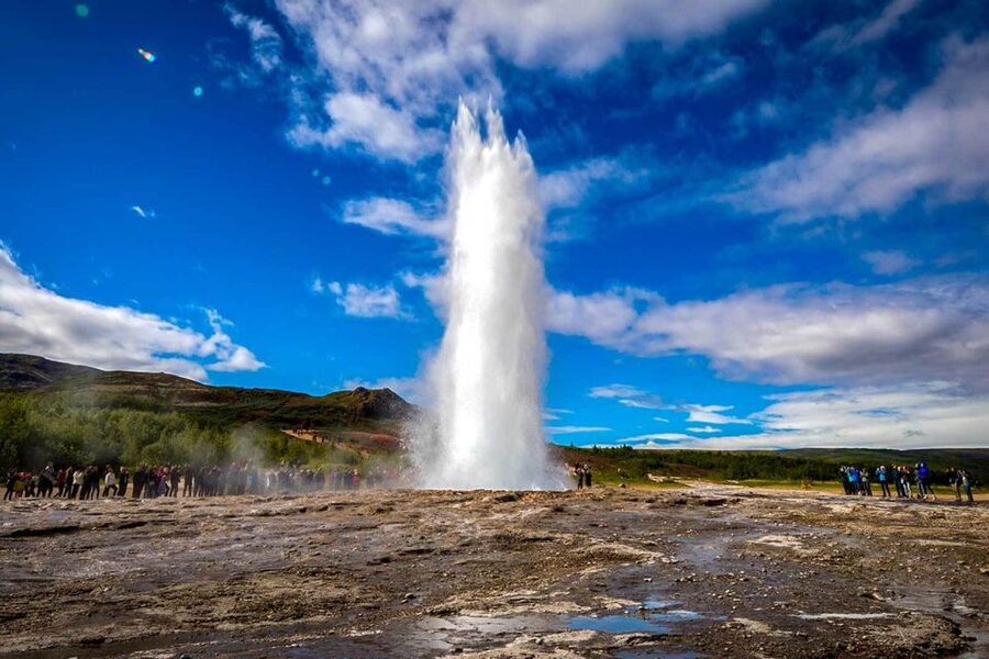 From Reykjavik: Full-Day Horse Riding & Golden Circle Tour - Geysir and Strokkur: the geothermal center of the route