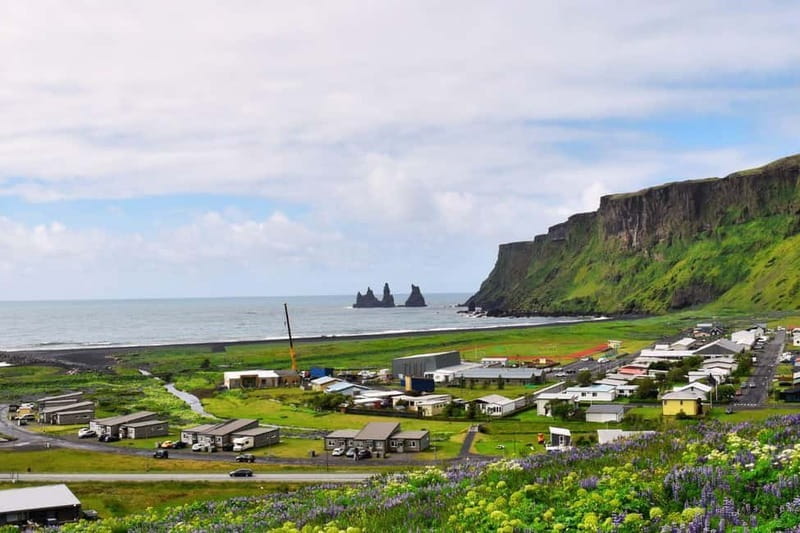 From Reykjavik: Glacier Lagoon and Fjaðrárgjúfur Canyon Tour - Summer canyon or winter Northern Lights