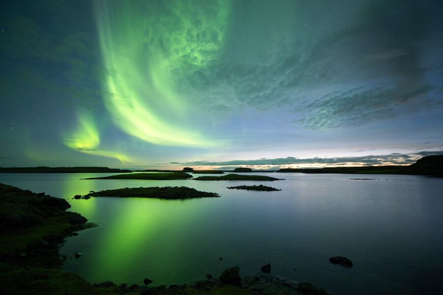 From Reykjavik: Golden Circle and Northern Lights Combo - The coach ride is part of the sightseeing