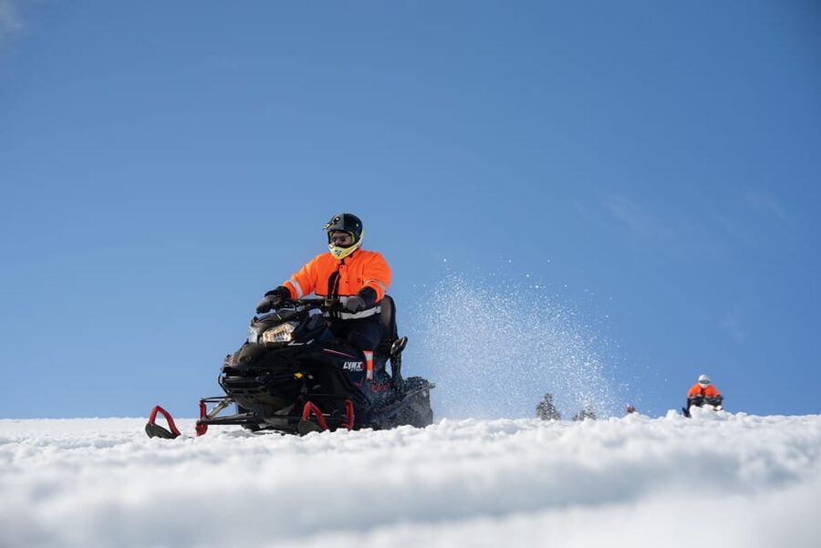 From Reykjavik: Golden Circle and Snowmobiling Tour - Why the glacier ride changes the Golden Circle day