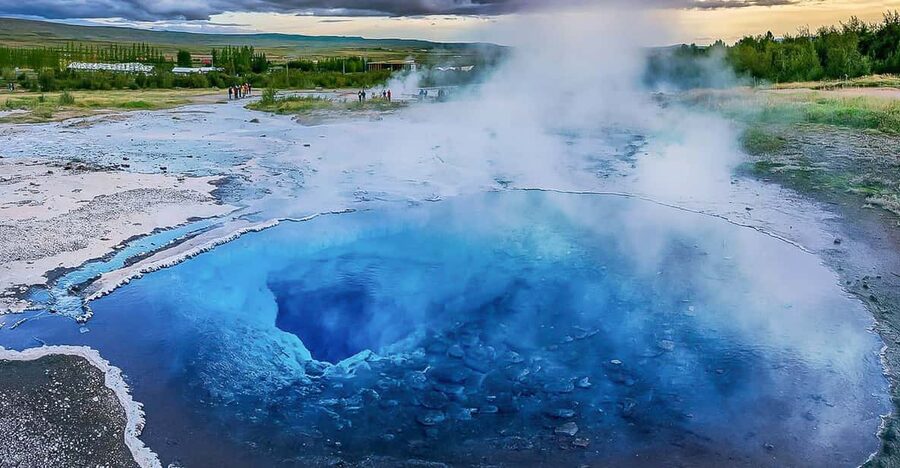 From Reykjavik: Golden Circle Full-Day Tour - Leaving Reykjavík by coach