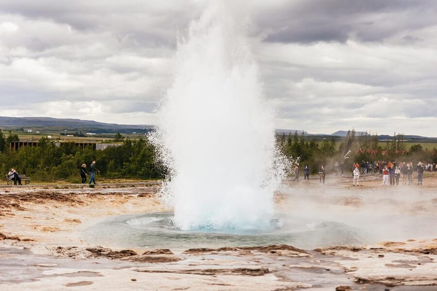 From Reykjavík: Golden Circle Tour and Silfra Snorkeling - Getting ready for Silfra’s cold water