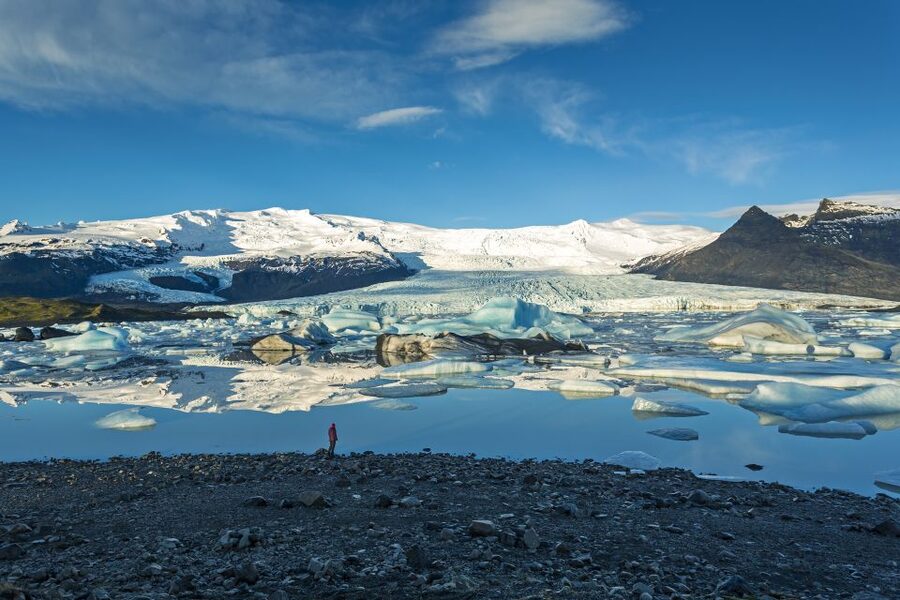 From Reykjavik: Jökulsárlón Glacier Lagoon and Diamond Beach - The long road from Reykjavik to southeast Iceland