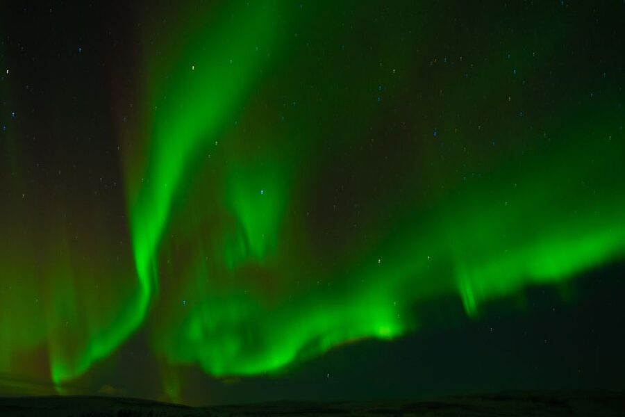 From Reykjavik: Northern Lights Guided Tour with Photos - Who should choose this tour?