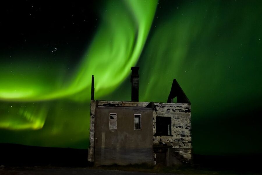 From Reykjavik: Northern Lights Tour with Hot Cocoa & Photos - Who will enjoy this tour most?