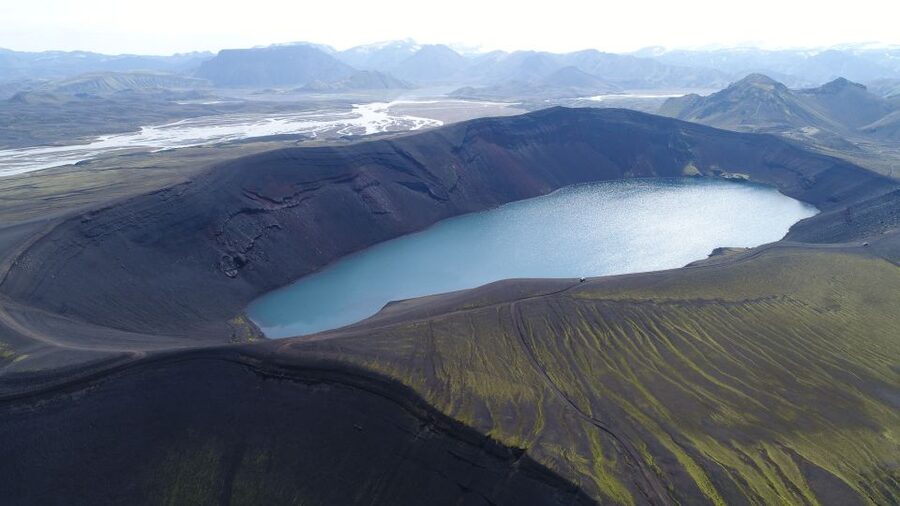 From Reykjavik: Private Landmannalaugar & Hekla Jeep Tour - Rough roads and the purpose of the Super Jeep