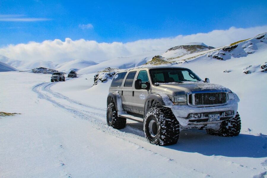 From Reykjavik: Private Landmannalaugar & Hekla Jeep Tour - Hjálparfoss closes the day with moving water