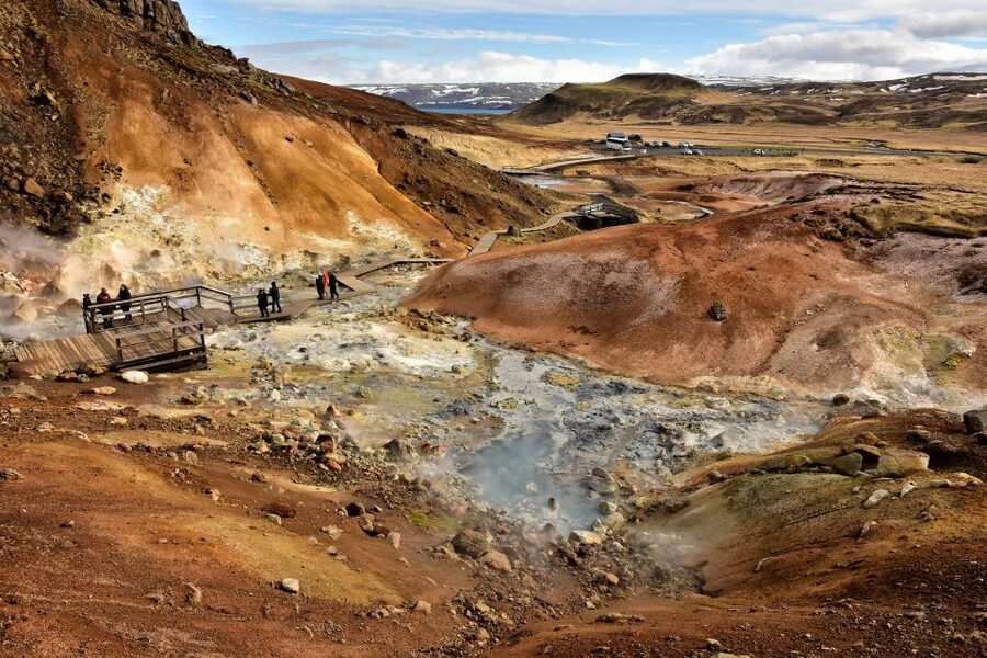 From Reykjavik: Reykjanes Geopark Tour & Airport Transfer - A relaxed start from Reykjavík and Hafnarfjörður