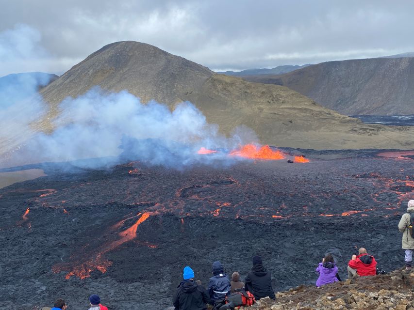 From Reykjavik: Reykjanes Geopark Tour and Sky Lagoon Visit - Who should book this tour