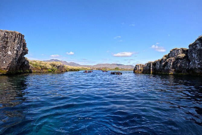 From Reykjavik- Silfra Snorkeling transfer included - Group size, guide support, and the pace