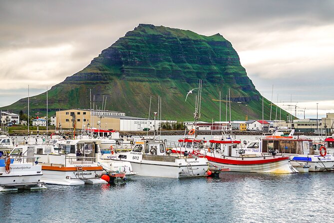 From Reykjavík: Snaefellsnes & Kirkjufell Small Group Day Tour - Borgarnes: a quick pause with Viking connections