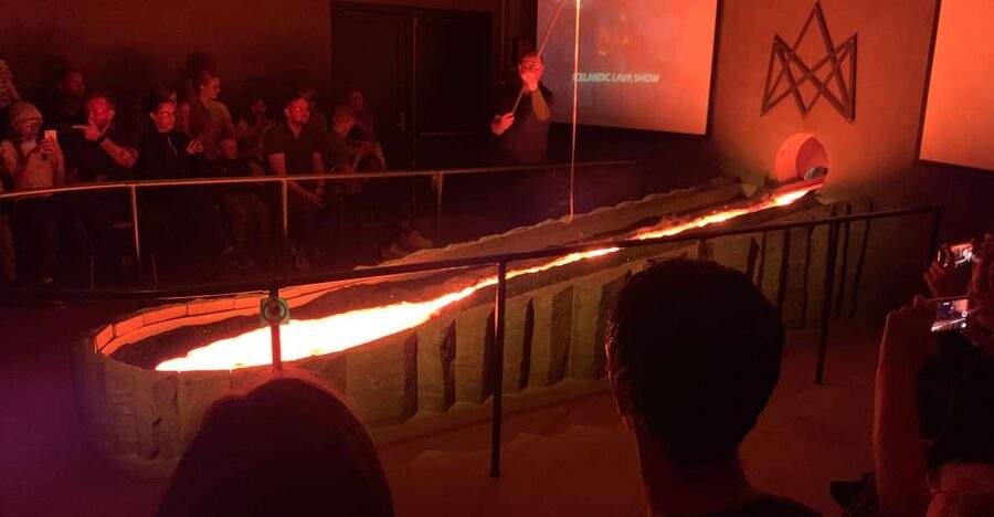 From Reykjavík: Vík Lava Show & South Coast Waterfalls Tour - Inside the one-hour Lava Show