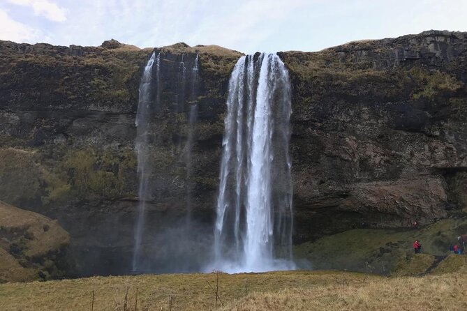 Full Day South Coast to Vík - Guided Tour - The possible Sólheimajökull glacier stop