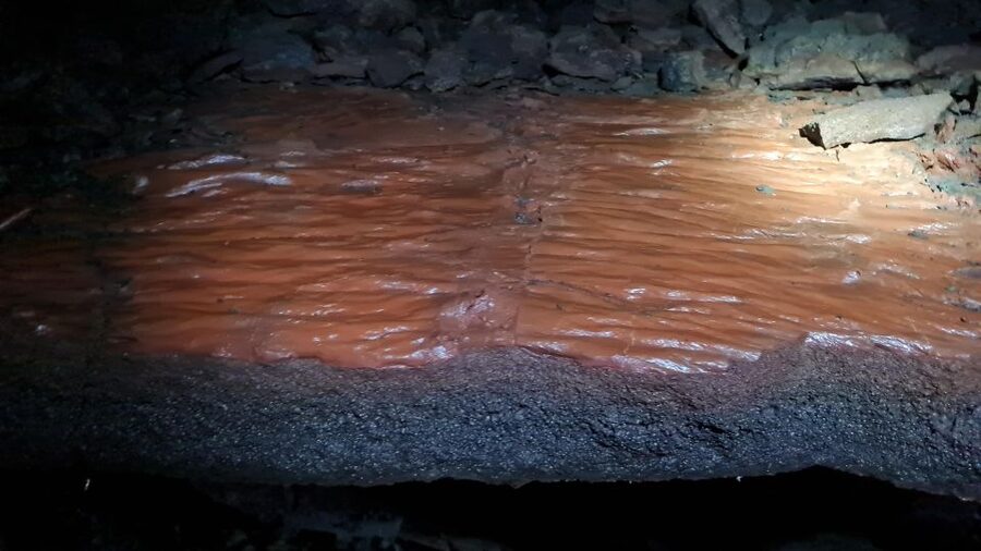 Geological Lava Tunnel Adventure - Arnarker Cave - What the first 100 meters demand from you
