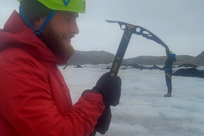 Glacier Hike Experience on Sólheimajökull - Meet on location - Exploring the glacier and its changing ice