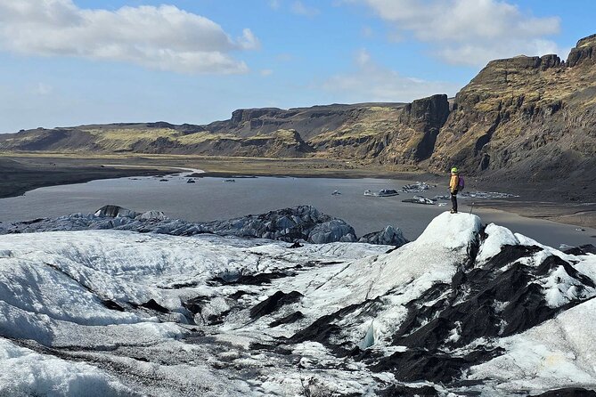 Glacier Hike Experience on Sólheimajökull - Meet on location - Who will get the most from this outing?