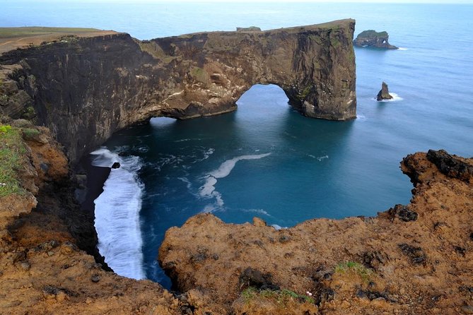 Glacier Lagoon, Diamond Beach, Black Sand Beaches and Waterfalls - Reynisfjara and the force of the South Coast
