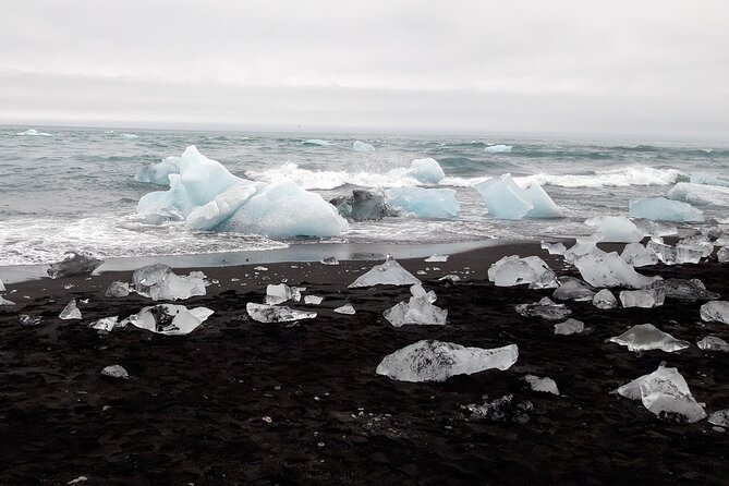 Glacier Lagoon Private Tour with Private Zodiac boat ride on the Iceberg Lagoon - Skógafoss delivers the big waterfall view