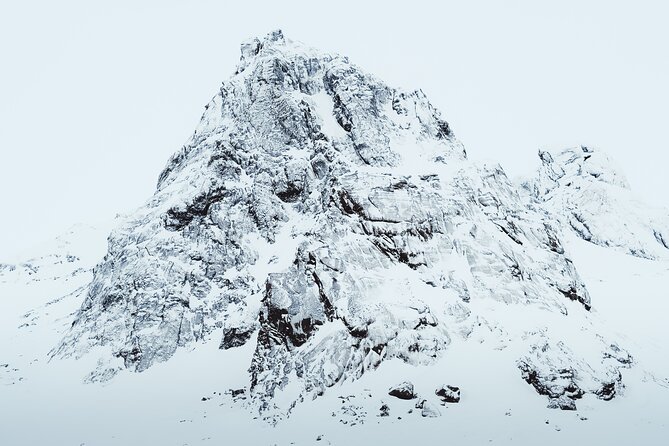 Glacier Rush – Fast pace snowmobile - SnoMo Glacier - A closer look at the one-hour ride