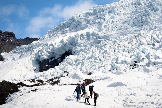 Glacier Xtreme: Vatnajökull Ice Climbing + Hike from Skaftafell - Crevasses, safety, and the changing ice