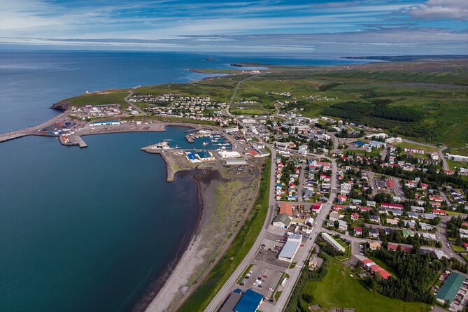 Goðafoss and Húsavík with a stop at the Geosea Baths - From Akureyri to the Water of the Gods