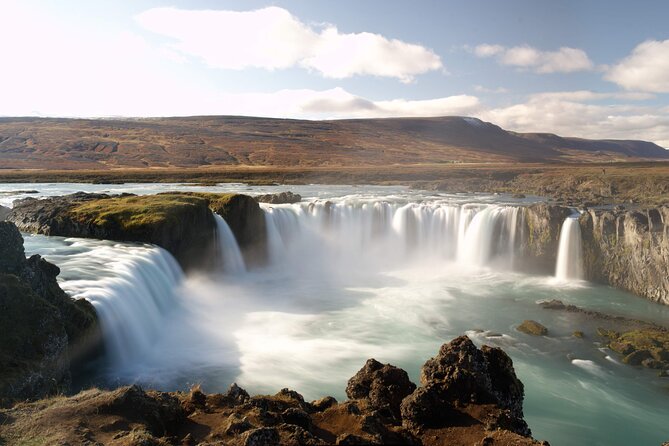 Godafoss and the Forest Lagoon - How the four-hour schedule works