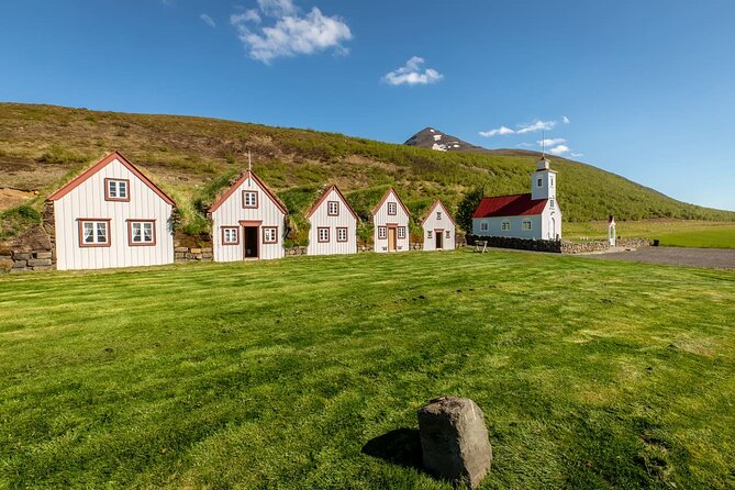 Goðafoss Waterfall & Forest Lagoon from Akureyri Port - Guides, transport, and the cruise-port question