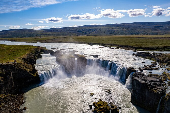 Goðafoss Waterfall from Akureyri Port - Coffee, an Icelandic treat, and a useful restroom
