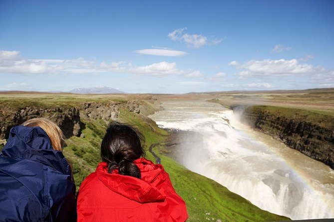 Golden Circle 7 Hours Bus Tour from Reykjavik - Scenery between the main stops