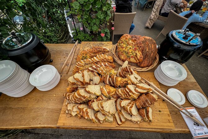 Golden Circle and Lunch at Fridheimar Tomato Farm - with photos - What the Small Van and Guide Add