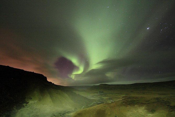 Golden Circle and Northern Lights Superjeep Tour from Reykjavik - Why combine the Golden Circle with an aurora hunt?