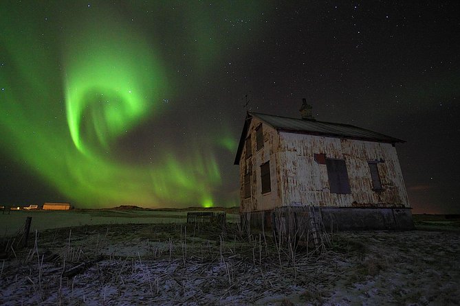 Golden Circle and Northern Lights Superjeep Tour from Reykjavik - Geysir and Strokkur: Iceland’s geothermal show