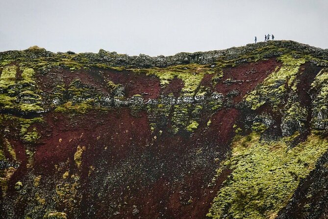 Golden Circle Cruise Arrival: Exclusive Small Group Tour - Thingvellir, parliament, and the tectonic plates