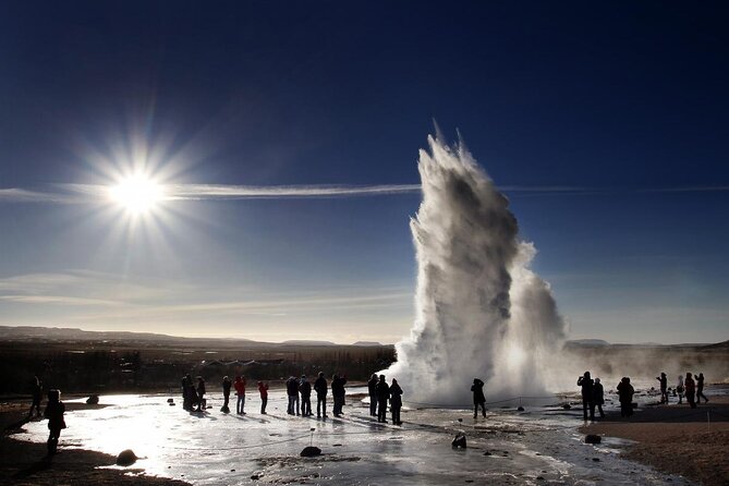 Golden Circle Cruise Arrival: Exclusive Small Group Tour - The long first ride to Gullfoss