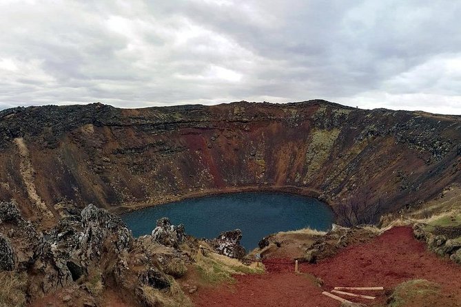 Golden Circle Express. Private Tour from Reykjavik - Gullfoss: Iceland’s two-level waterfall