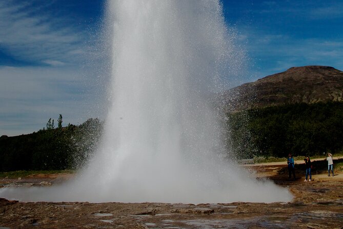 Golden Circle Iceland: Full-Day Guided Tour from Reykjavik - Is $107.90 a fair price?