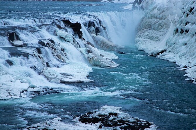 Golden Circle : Private Guided Day Tour + Blue Lagoon(Optional) - The guides and the value of flexibility