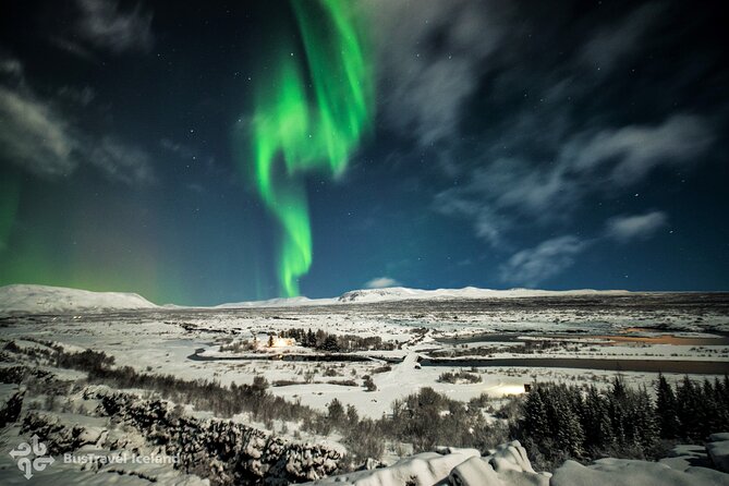 Golden Circle, Secret Lagoon and Northern Lights Tour - Kerið crater and a walk inside a volcano