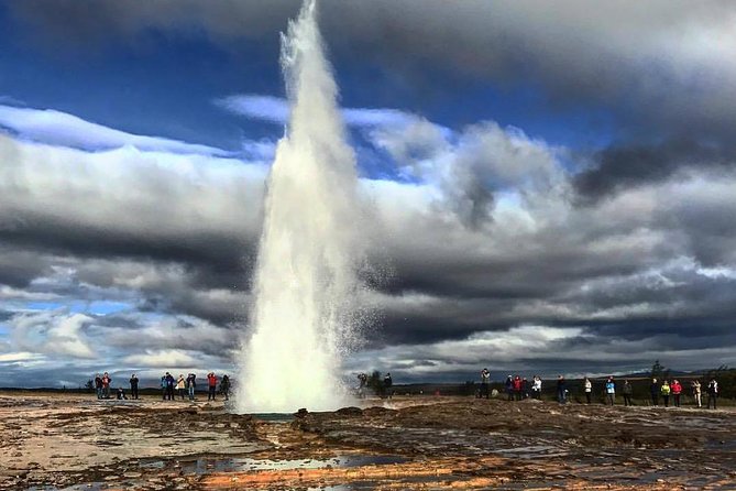 Golden Circle & Secret Lagoon & Friðheimar (lunch included) - PRIVATE TOUR - Geysir and Faxi, Iceland’s hot-water lesson