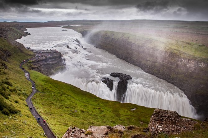 Golden Circle Small-Group Afternoon Tour from Reykjavik - What the small minibus changes