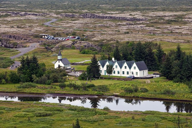 Golden Circle Super Jeep Tour and Snowmobiling from Reykjavik - Langjökull snowmobiling: the reason to pay more