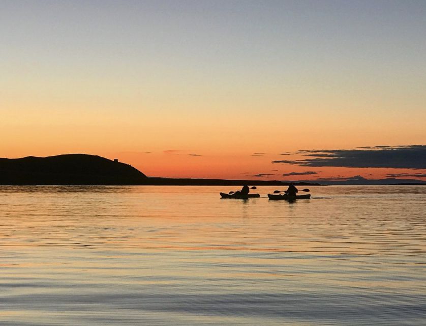Grundarfjörður: Midnight Sun Kayaking Adventure - Two hours toward Seal Skerry
