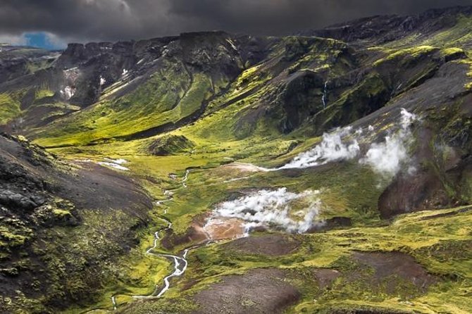 Helicopter Flight Over Geothermal Landscapes from Reykjavik - Craters, lava, and Hengill’s hot ground