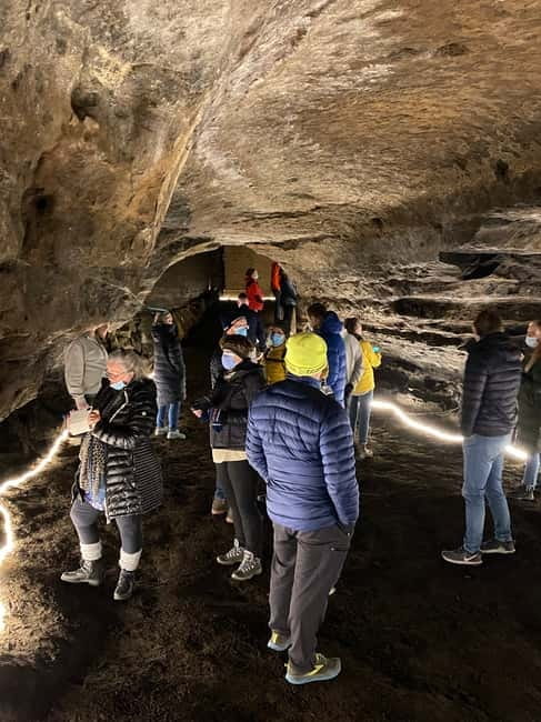 Hella: Guided Tour of Ancient Man-Made Caves - Why the one-hour timing works well