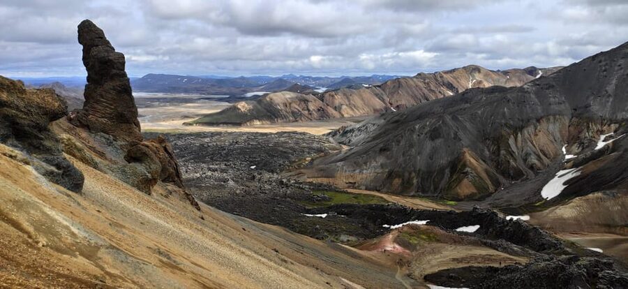 Highlands Hiking: Small Group Landmannalaugar & Hot Springs - Why Landmannalaugar feels unlike the rest of Iceland
