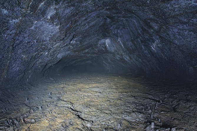 Hot and cold G spots challenge - The Reykjanes caves, starting gently