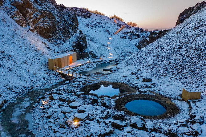 Husafell Canyon Baths Tour - Okjökull adds meaning to the scenery