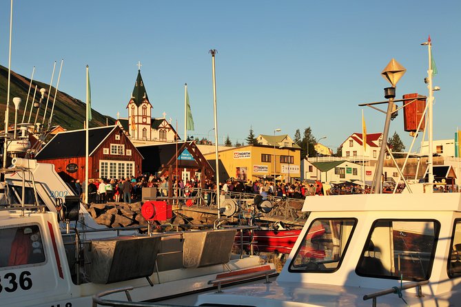 Húsavík walking tour - Who will enjoy this walk most?